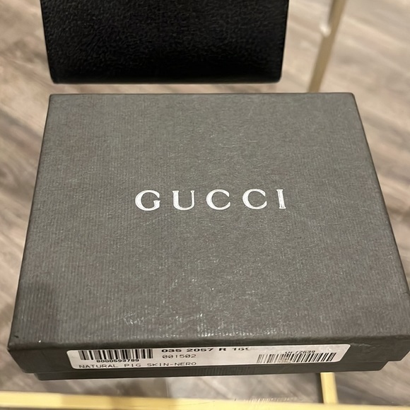 Gucci Black Authentic Crossbody Handbag Wallet - Picture 15 of 17